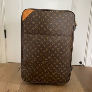 Louis Vuitton Monogram Pegase 60